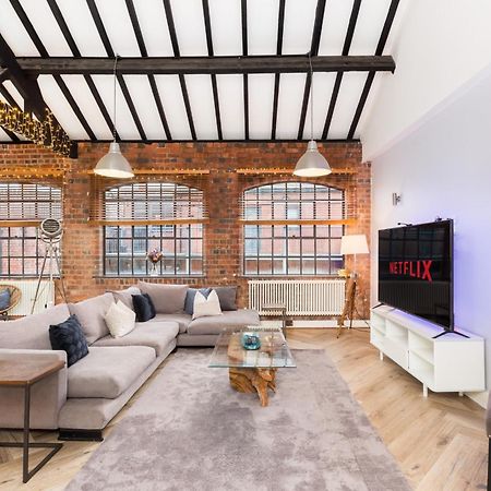 High End Luxury Townhouse In Jq, 4 Bedrooms, Flat Screen Tv In All Rooms, Free Parking, Near Birmingham City Centre Deposit Required Exterior photo